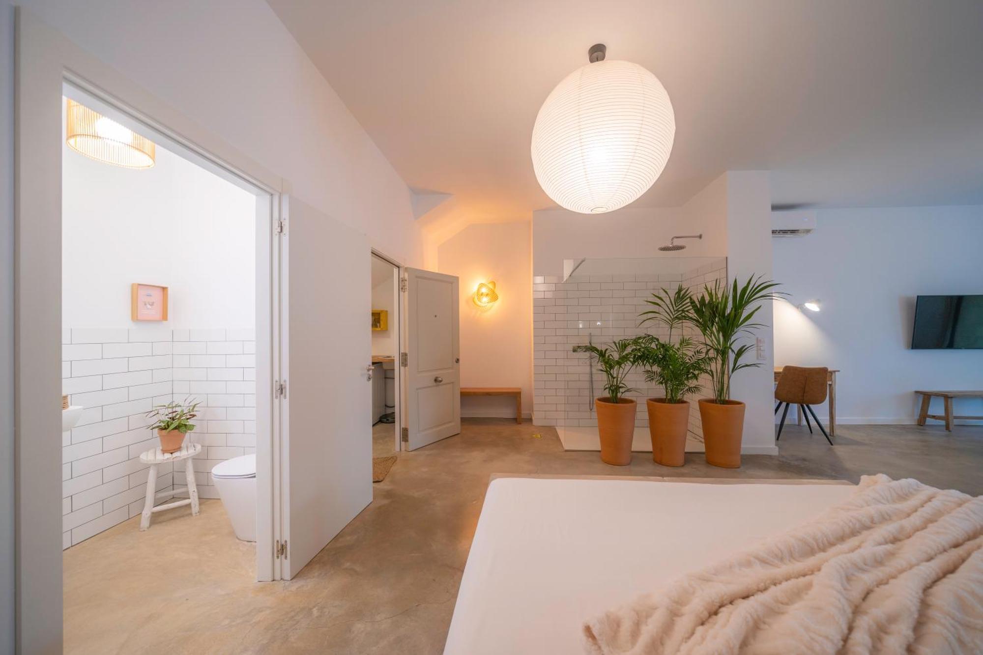 Appartamento Loft Con Piscina Climatizada De Agua Salada Y Parking En El Centro De Figueres Figueres  Camera foto