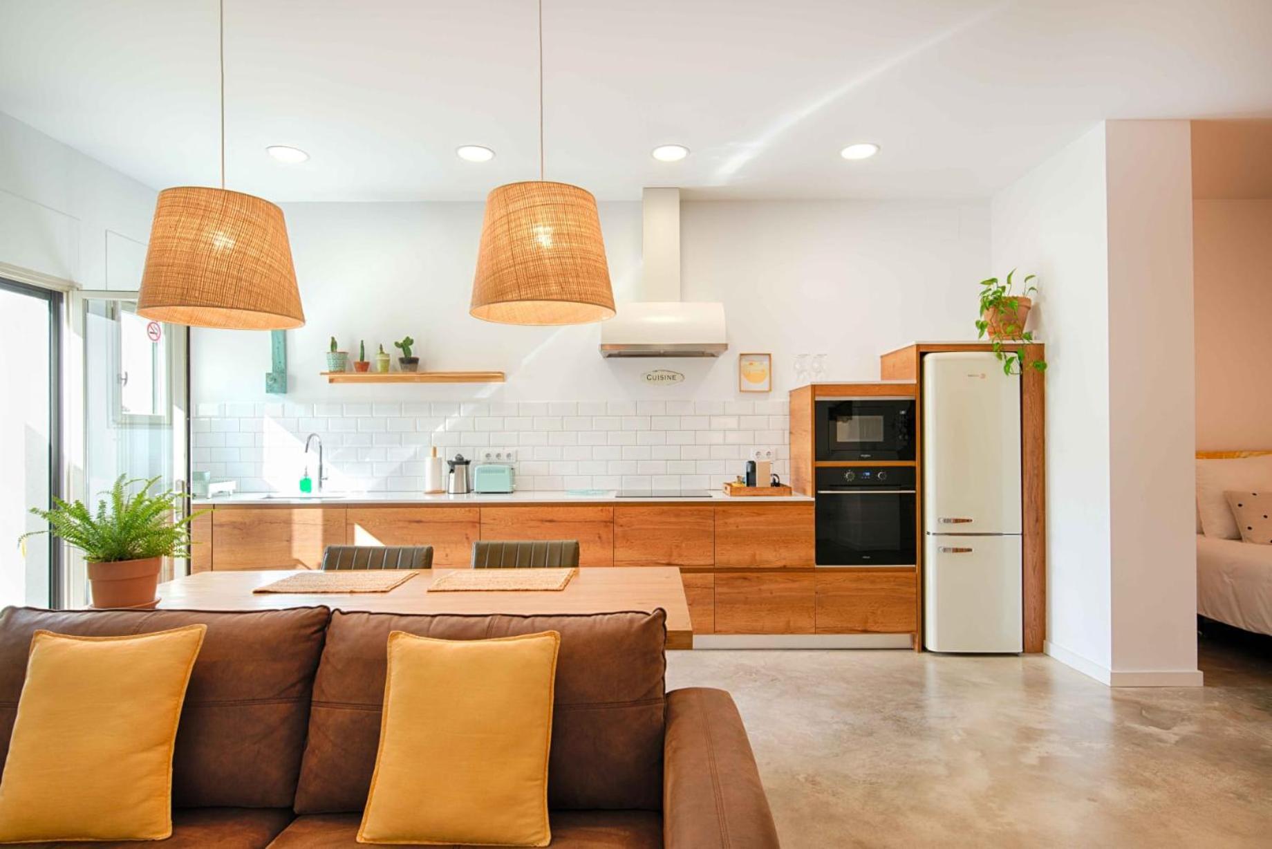 Appartamento Loft Con Piscina Climatizada De Agua Salada Y Parking En El Centro De Figueres Figueres  Esterno foto